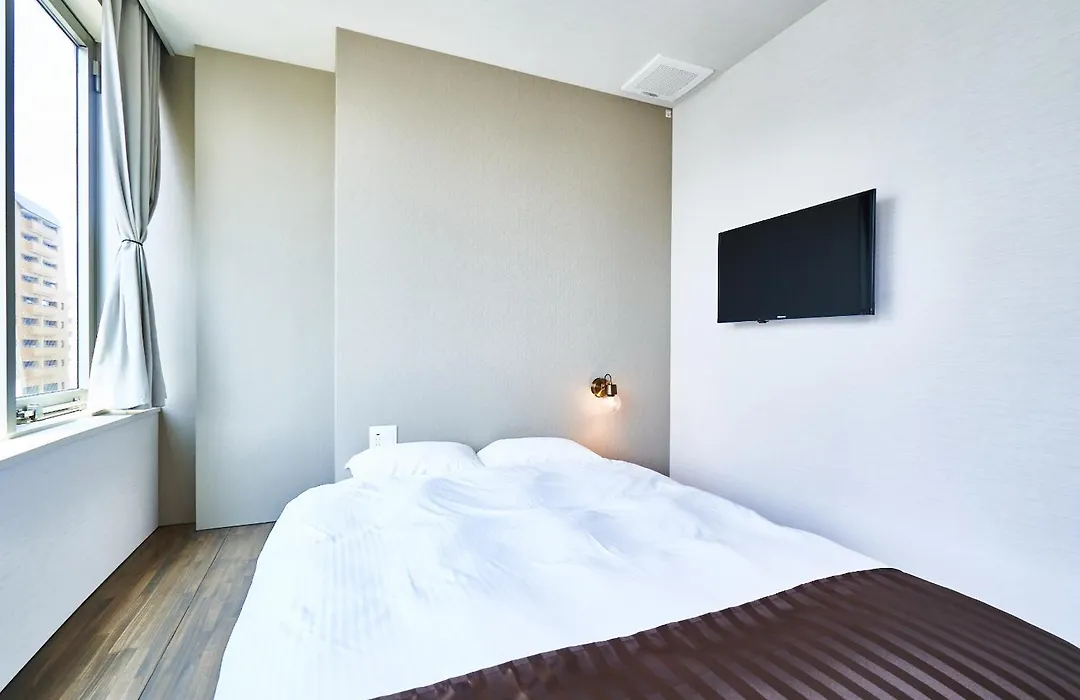 &And Hostel Hommachi East-1